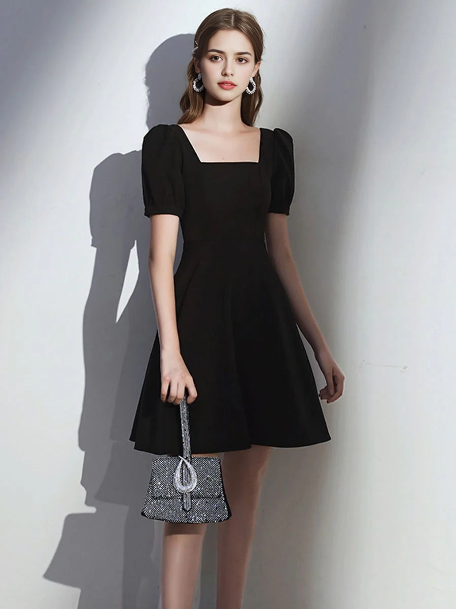 Luolandi Simple Black A Line Short Sleeves Homecoming Dress Elegant Graduation Party Dress