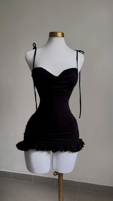 Luolandi Simple Sheath Straps Black/Blue Short Homecoming Dress Cute Graduation Party Dress