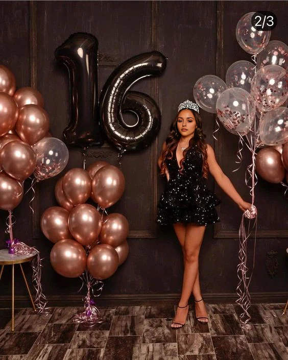 Luolandi Sparkly A Line Halter V-neck Sequins Homecoming Dress Short Prom Dress Sexy Birthday Party Dress