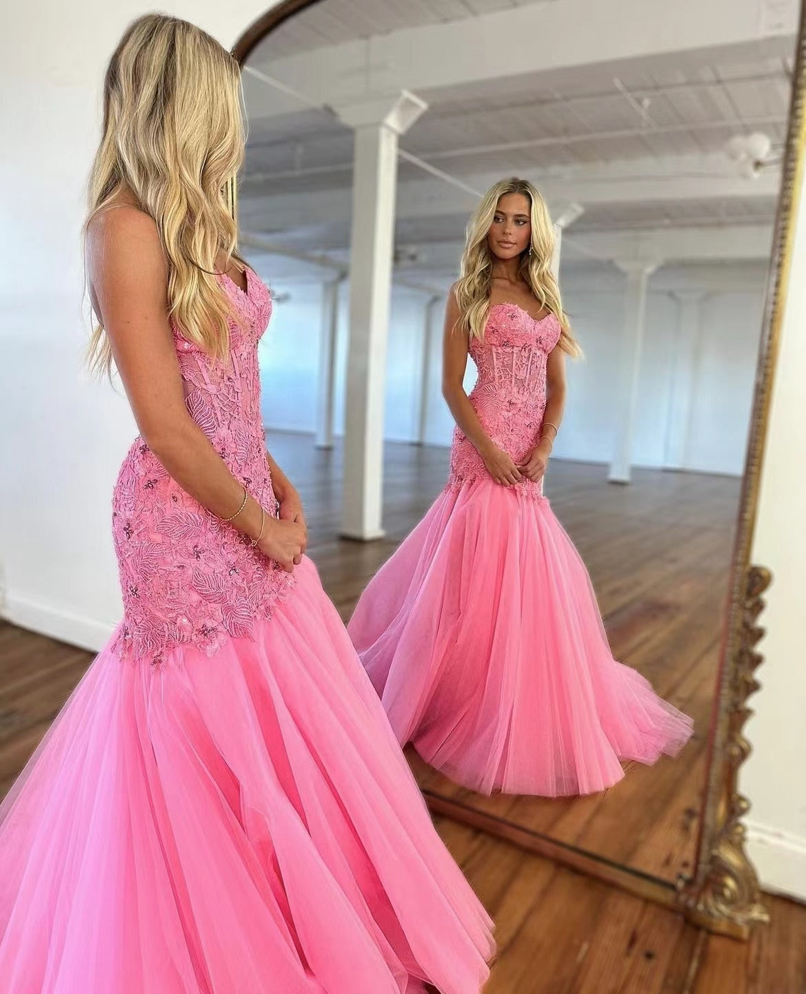 Luolandi Strapless Mermaid/Trumpet Tulle Prom Dresses With Applique And Bodic Off Shoulder