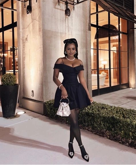 Luolandi Stylish Black A-Line Spaghetti Straps Short Homecoming Dress Fashion Summer Mini Graduation Party Dress