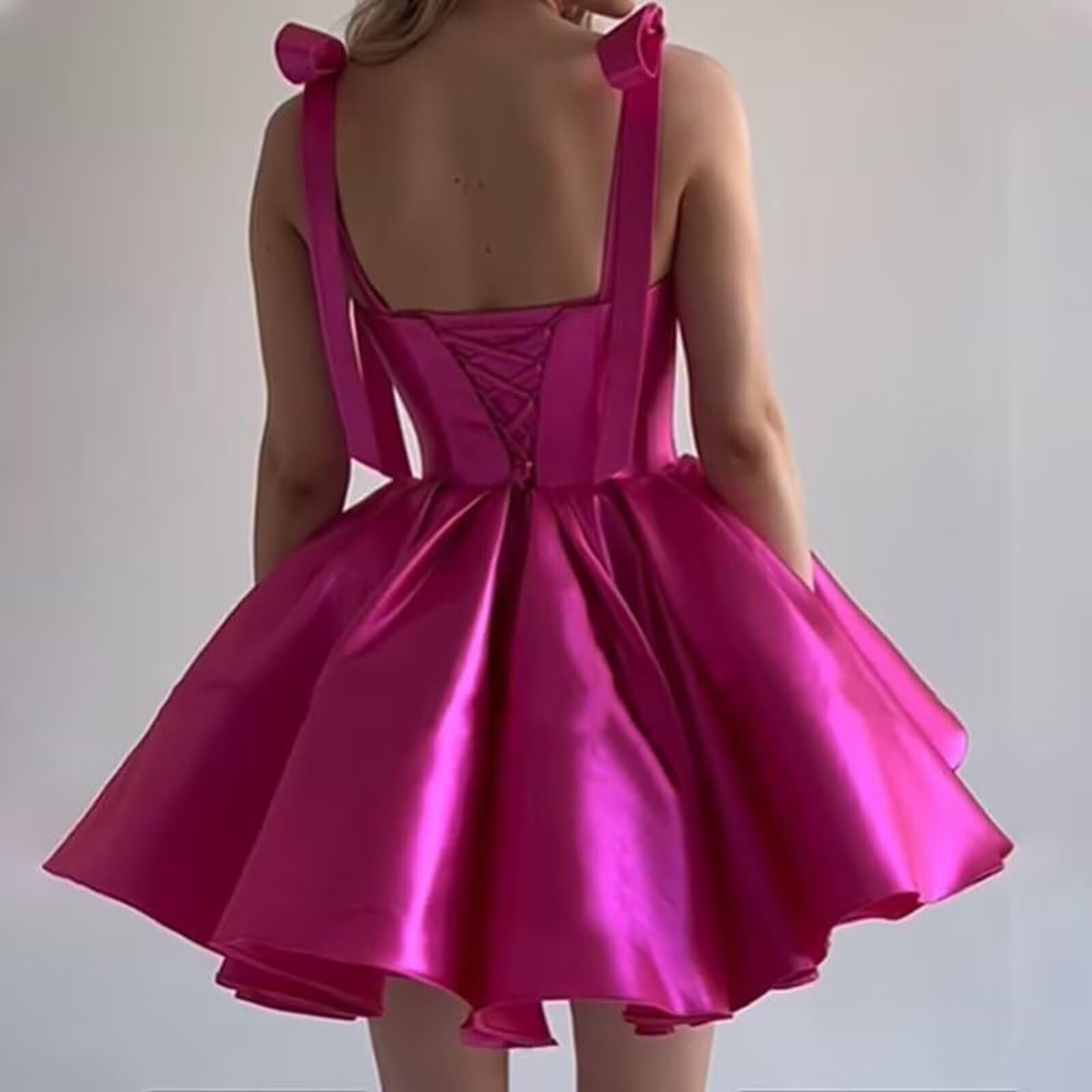 Luolandi Sweet A line Straps Satin Short Homecoming Dress Cute Graduation Dress Lovely Birthday Party Dress With Bows