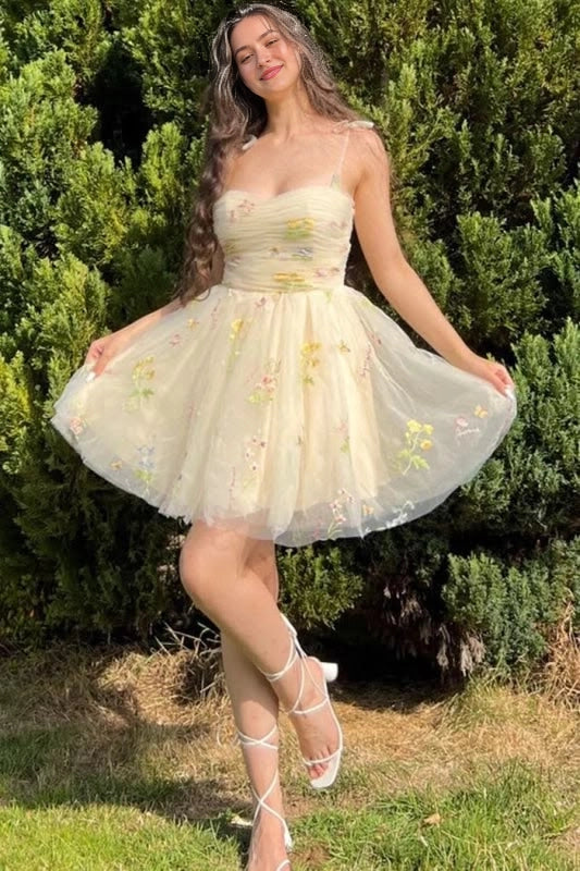 Luolandi Sweet A-Line Straps Sleeveless Tulle Short Homecoming Dress Cute Floral Summer Graduation Party Dress