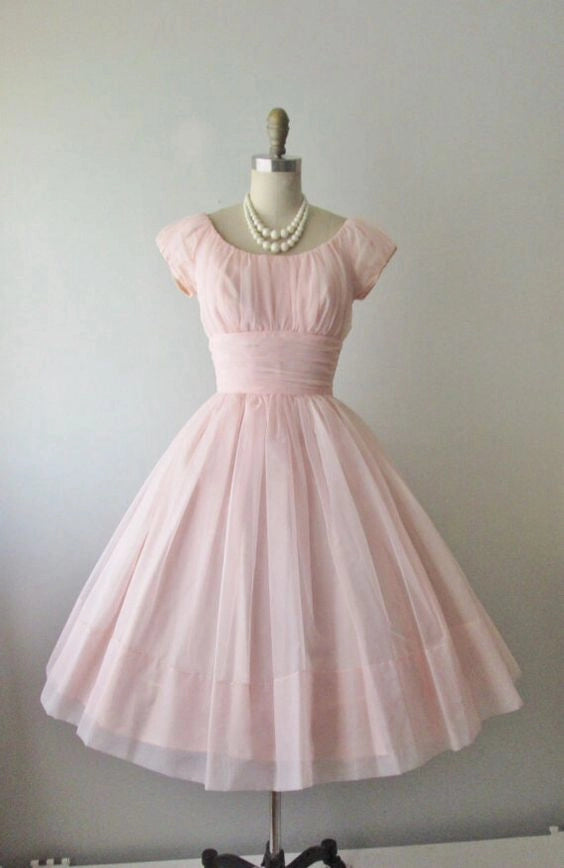 Luolandi Sweet A Line Short Sleeves Homecoming Dress Cute Birthday Party Dress