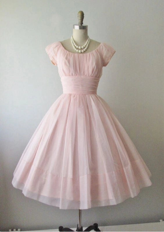 Luolandi Sweet A Line Short Sleeves Homecoming Dress Cute Birthday Party Dress