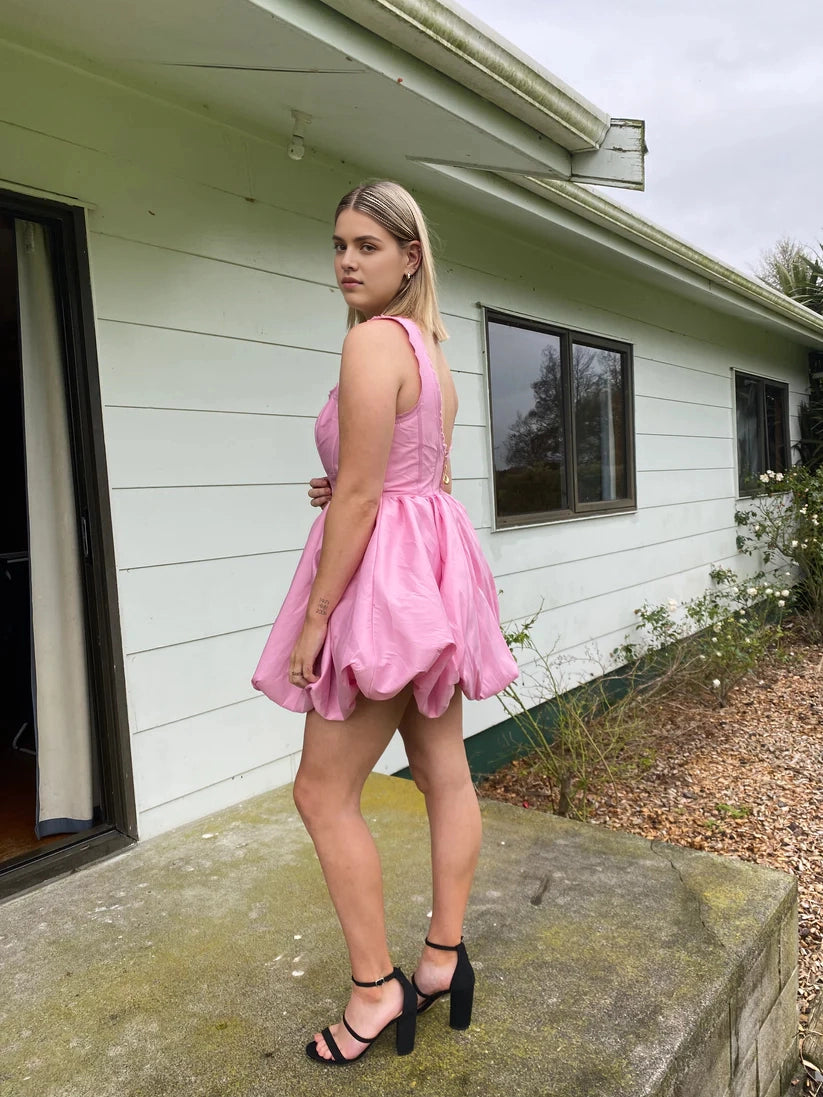 Luolandi Sweet Square Neck A-Line Sleeveless Short Homecoming Dress Cute Summer Birthday Party Dress