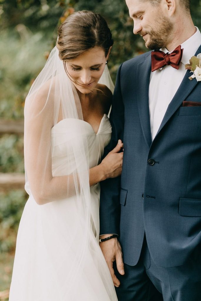 Luolandi Minimalist A Line Strapless Sweetheart Tulle Lace Up Beach Wedding Dresses Beautiful