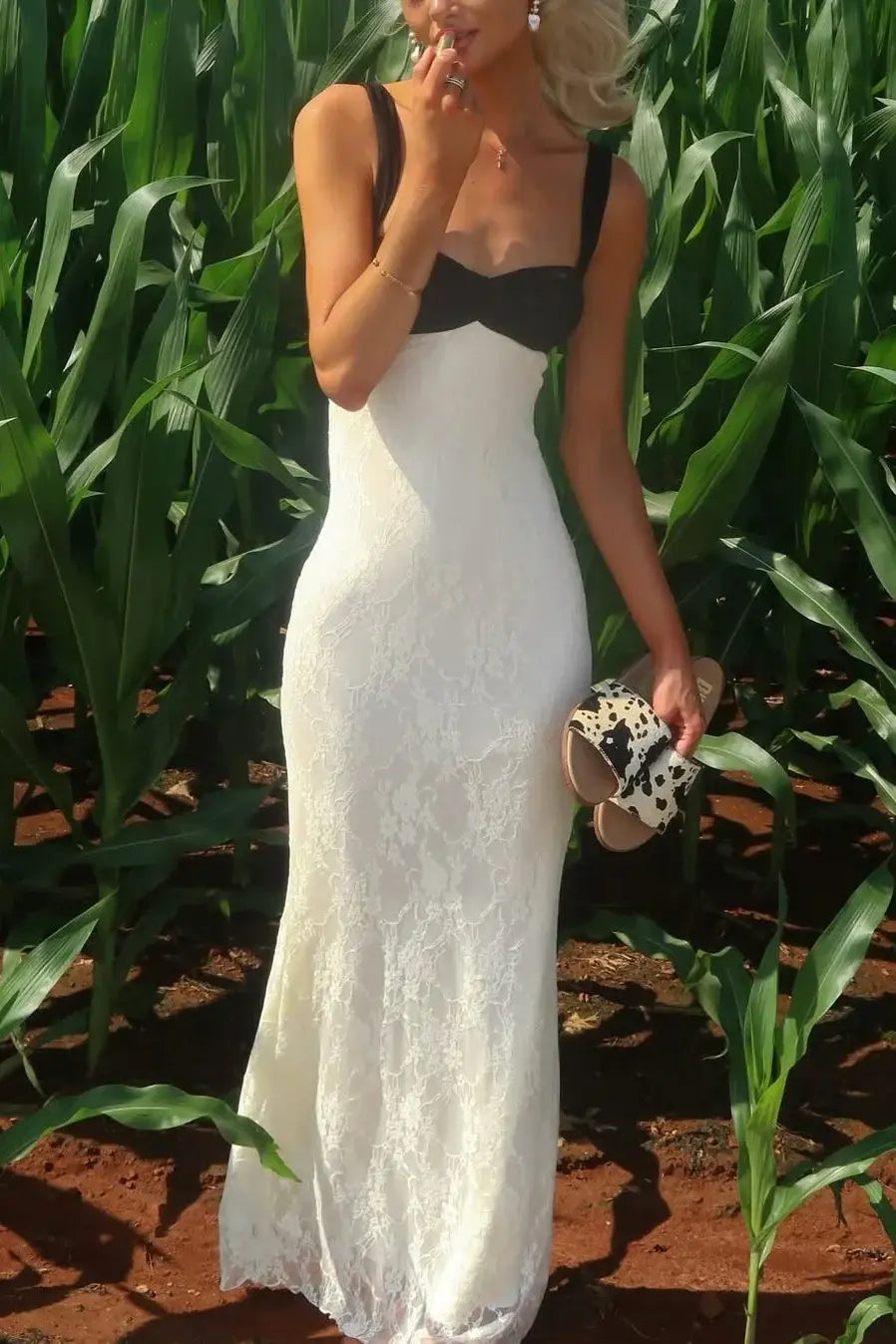 Luolandi Charming Sweetheart Sleeveles Lace Graduation Dress Elegant Long Party Prom Dress