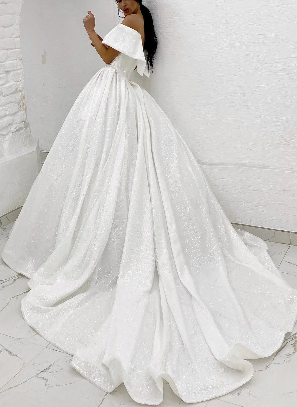 Luolandi Sequin Off-The-Shoulder Ball-Gown Wedding Dress Floor Length Sparkly Sexy