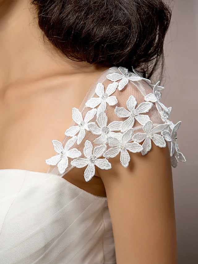 Luolandi Ball Gown Wedding Dresses Square Neck Court Train Tulle Short Sleeve with Ruched Flower