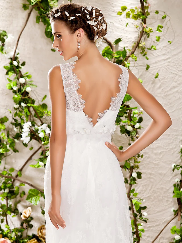 Luolandi Wedding Dresses V Neck Chapel Train Lace Sleeveless Long Pure Color