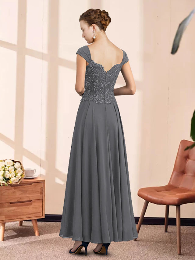 Luolandi Two Piece A-Line Mother of the Bride Dress Elegant V Neck Ankle Length Chiffon Lace Sleeveless with Pleats