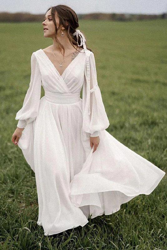 Luolandi Chiffon Beach Wedding Dresses Puff Sleeve Vintage Bride Dresses V Neck Boho Wedding Gowns Open Back