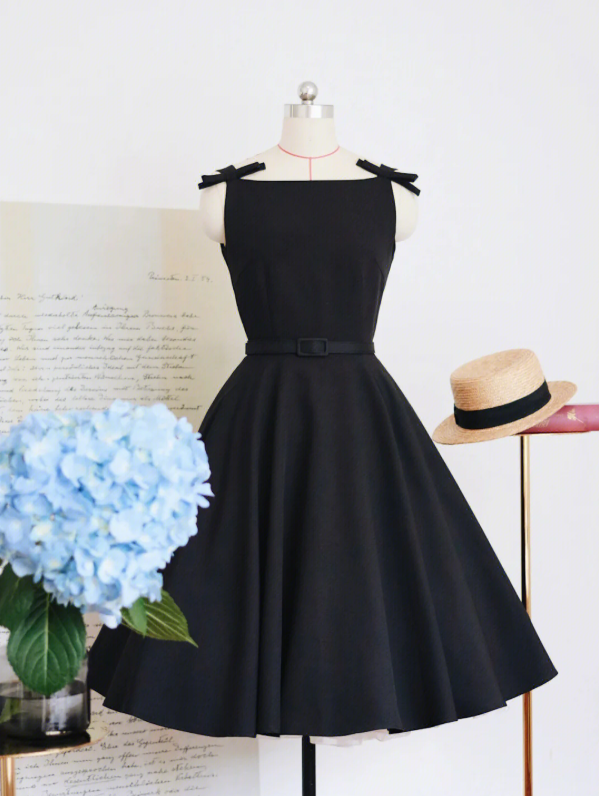 Luolandi Vintage A Line Sleeveless Cocktail Dresses Elegant Prom Dress Lovely Evening Party Dress Chic Homecoming Dresses