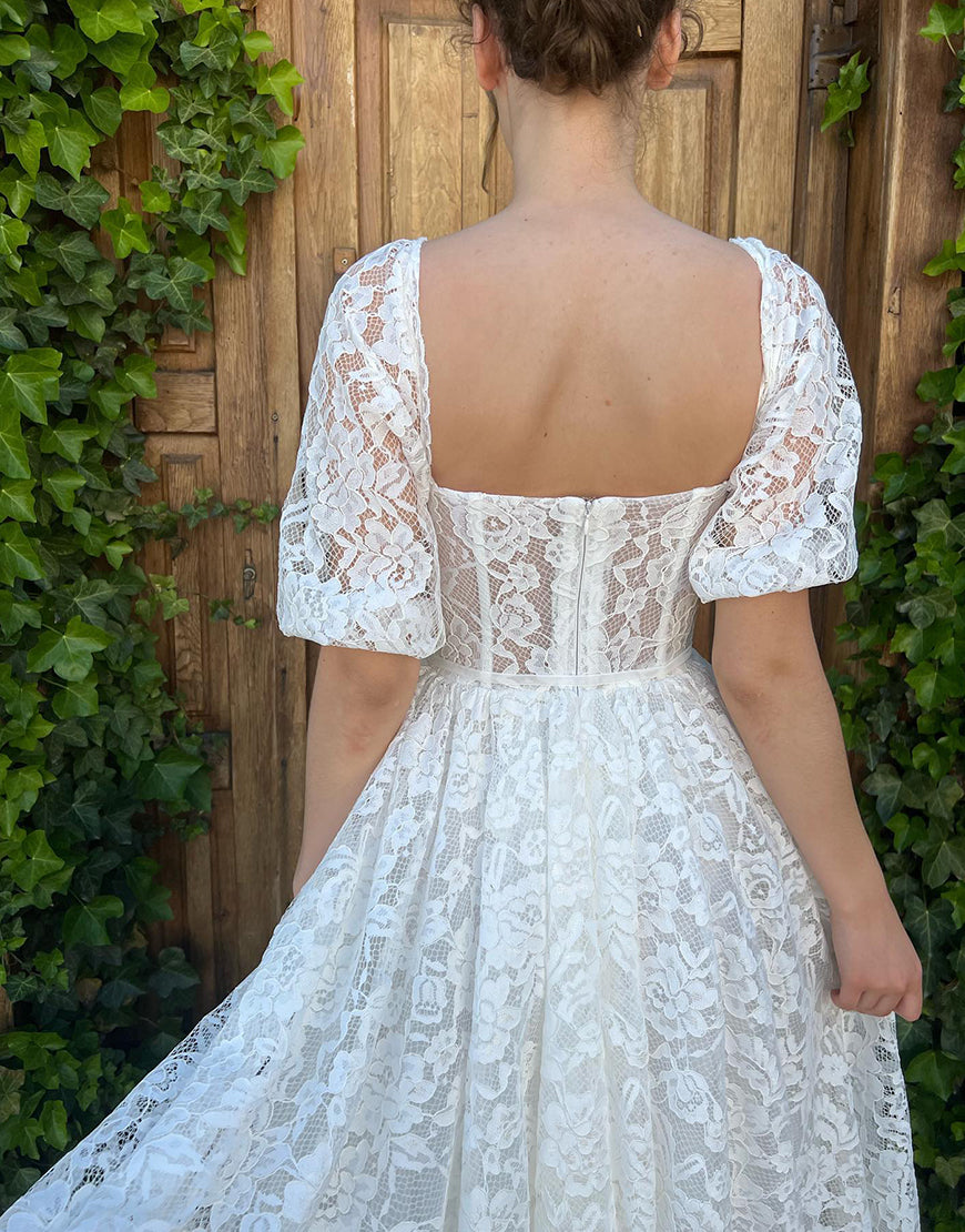 Luolandi Short Lace Wedding Dress with Sleeves Sexy Beautiful