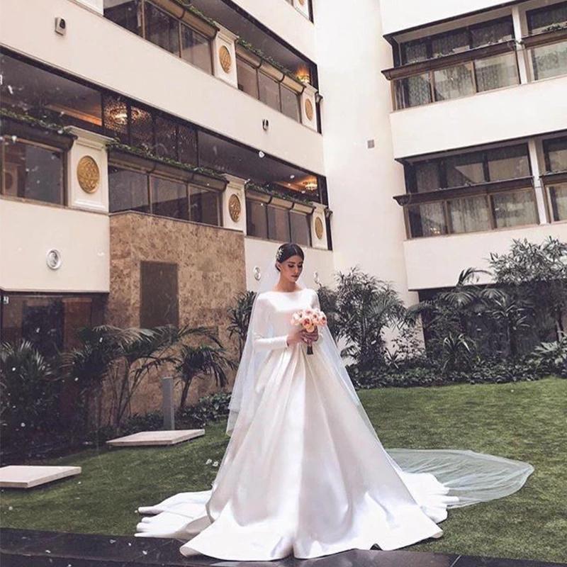 Luolandi Vintage Ivory A-line Wedding Dresses Long Sleeves Satin Bridal Gowns Beautiful