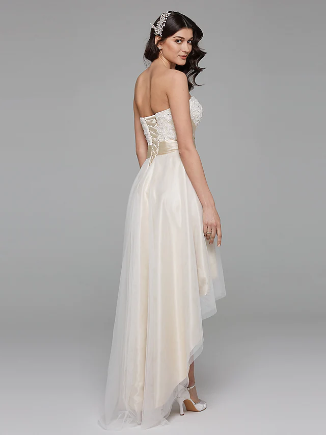 Luolandi A-Line Wedding Dresses Sweetheart Neckline Strapless Simple Plus Size with Appliques