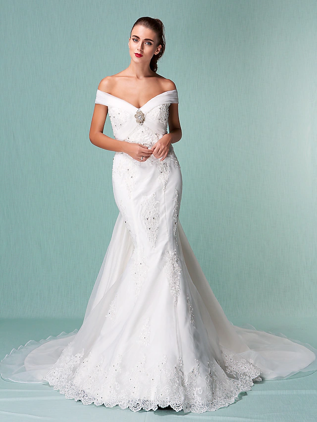 Luolandi Wedding Dresses Off Shoulder Chapel Train Organza Short Sleeve with Beading Appliques Crystal