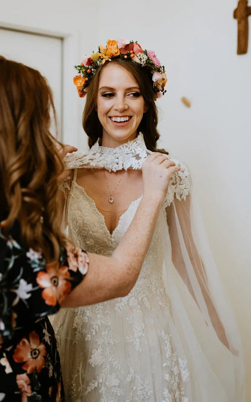 Luolandi A-Line V-Neck Lace Modern Wedding Dress Short Sleeves With Appliques Beautiful