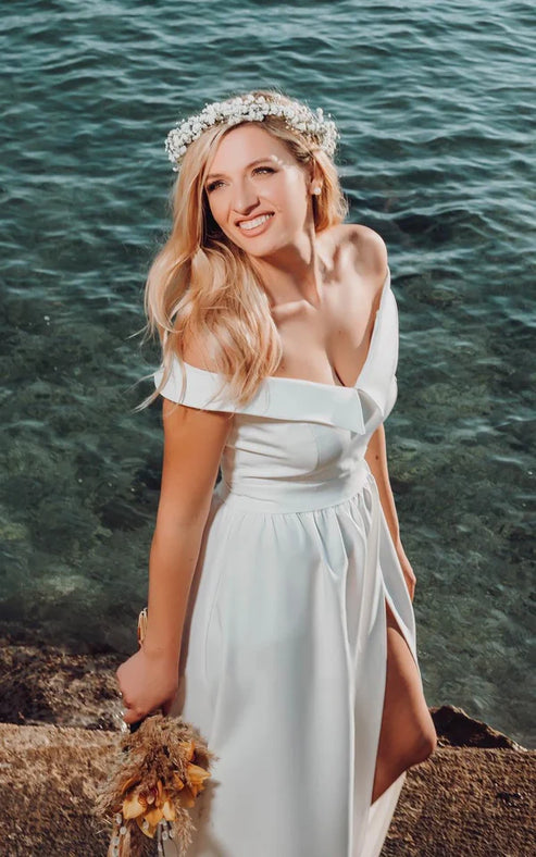 Luolandi A-Line Off-the Shoulder Satin Modern Wedding Dress Sleeveless With Split Front Sexy