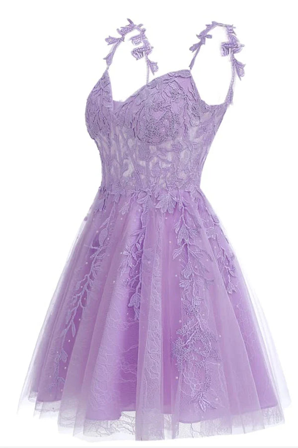 Luolandi A Line Sweetheart Short Homecoming Dresses with Appliques Beautiful Graduation Dress