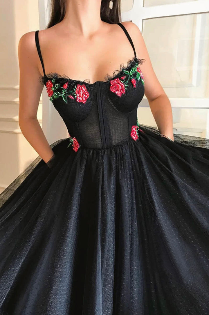 Luolandi Black Tulle Long A-Line Prom Dress Black Spaghetti Strap Long Evening Dress With Flowers