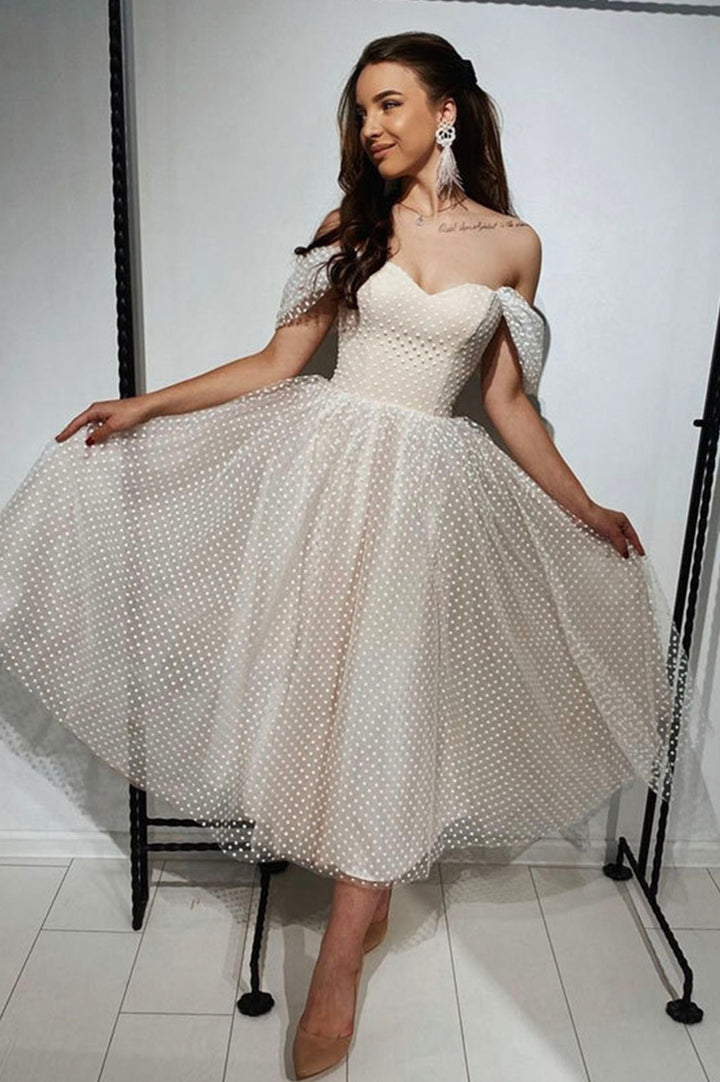 Luolandi Elegant Tulle Prom Dress A-Line Off the Shoulder Party Dress Lovely Homecoming Dresses