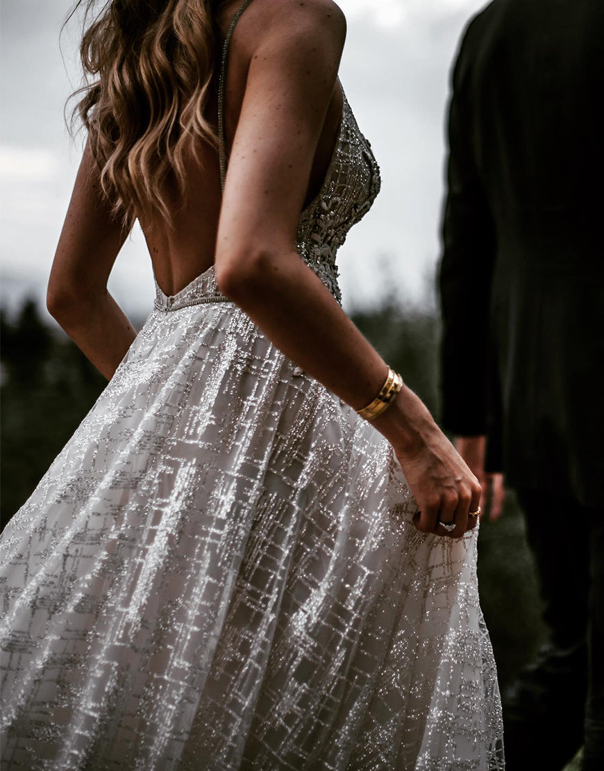 Luolandi A-line V-neck Backless Glitter Wedding Dress V-neck Open Back Sparkly