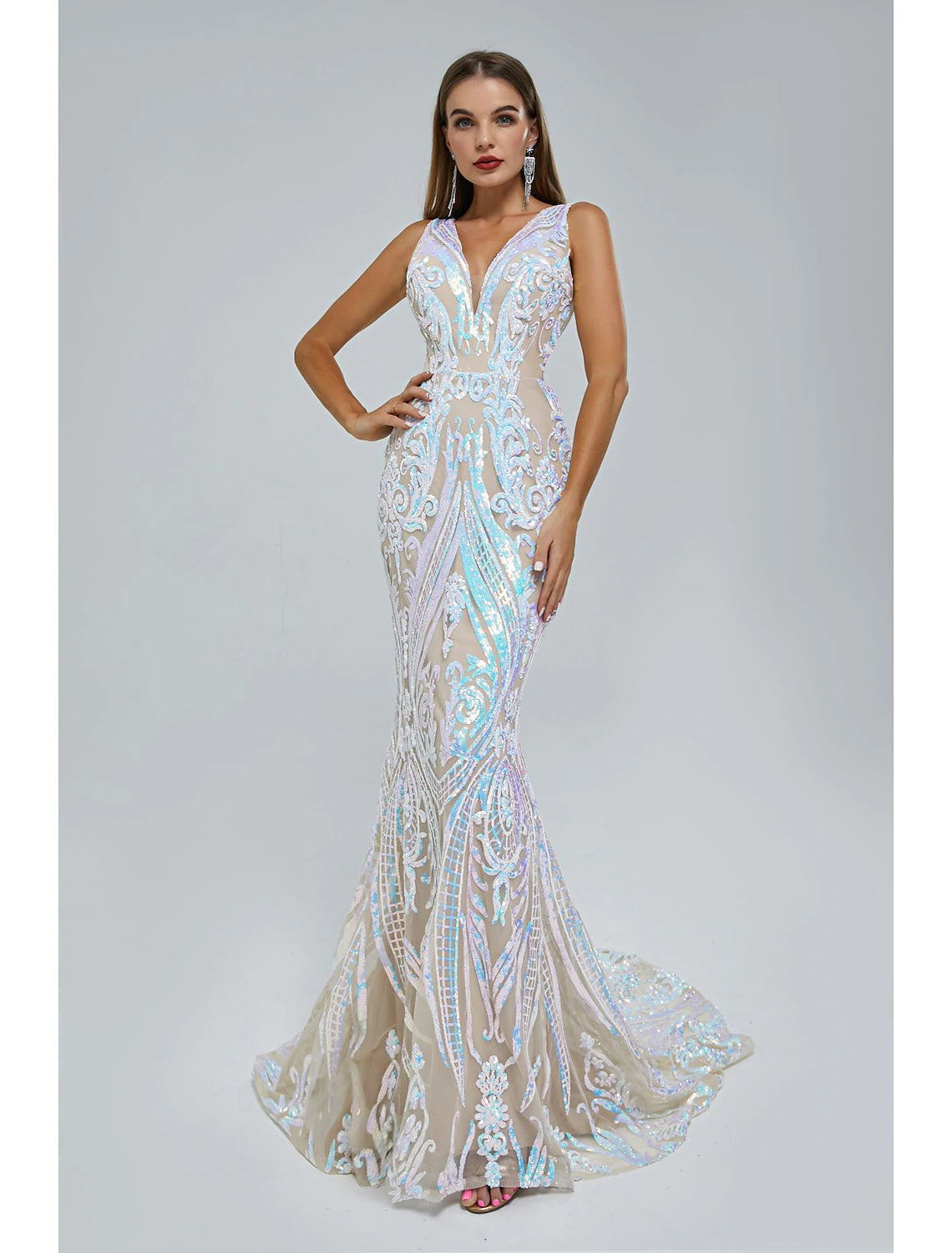 Luolandi Mermaid / Trumpet Evening Gown Sparkle & Shine Dress Wedding Guest Engagement Court Train Sleeveless V Neck Sequined