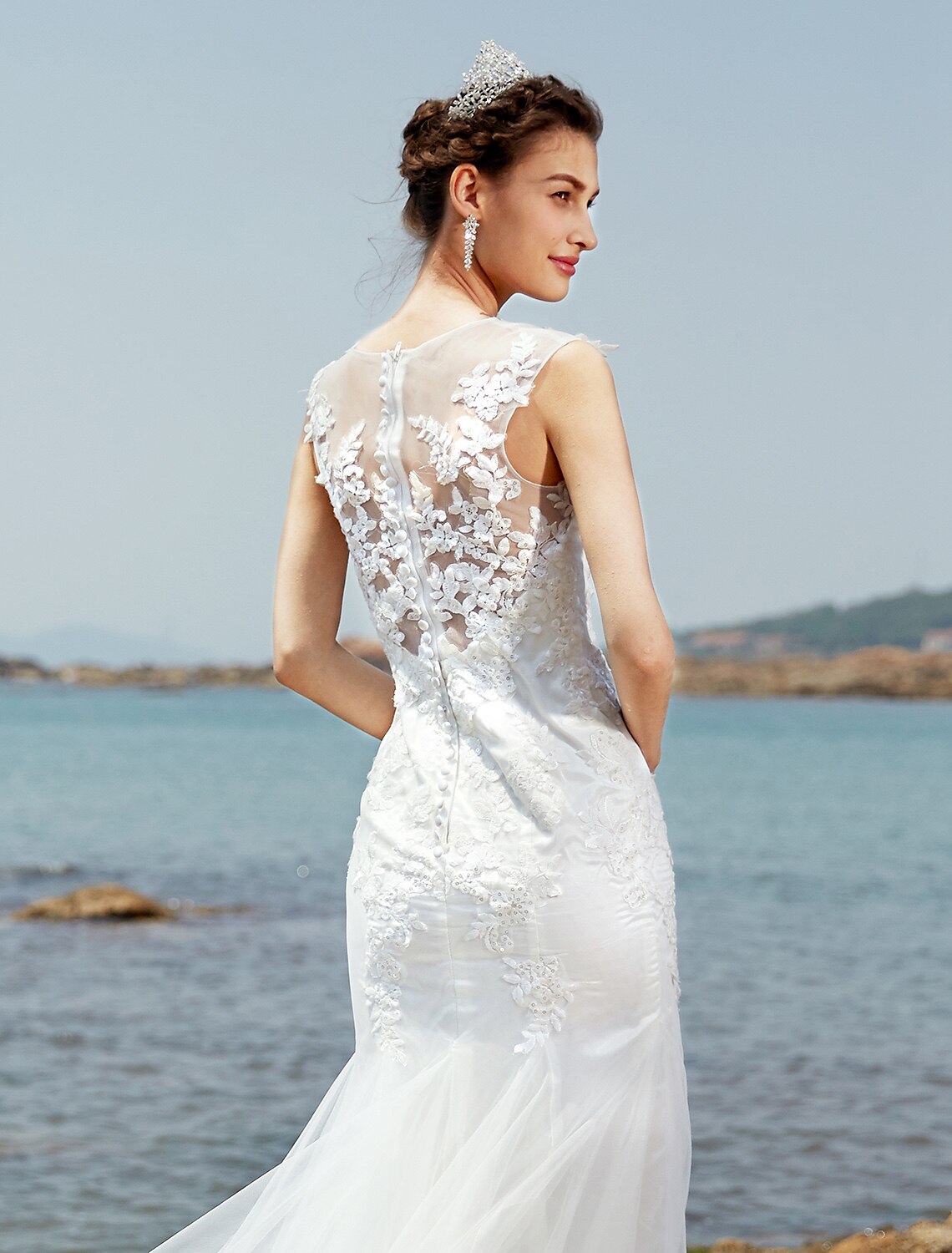 Luolandi Mermaid / Trumpet Bateau Neck Sweep / Brush Train Lace / Tulle Made-To-Measure Wedding Dresses with Lace