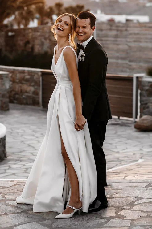 Luolandi Attractive Deep V-Neck Satin Bohemian Wedding Dress With Slit Sexy