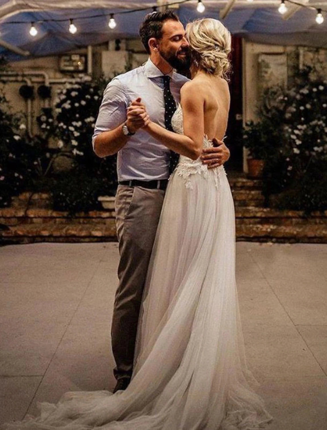 Luolandi Beach Wedding Dresses A-Line Sweetheart Camisole Spaghetti Strap Sweep / Brush Train Lace Bridal Gowns