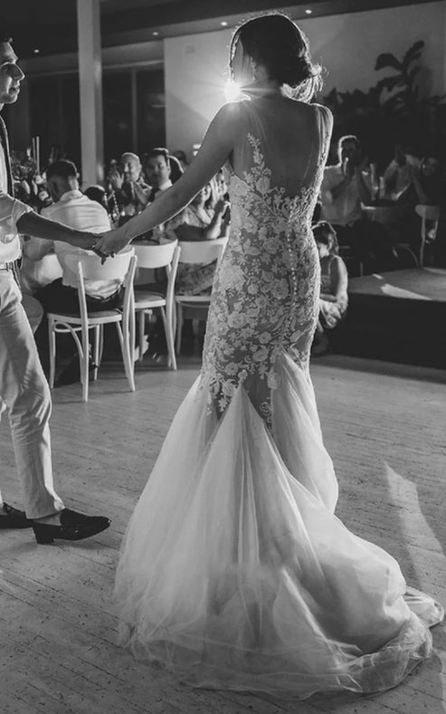 Luolandi Boho Mermaid Vintage Beach V-neck Ethereal Fairy Wedding Dress with Lace Appliques Beautiful