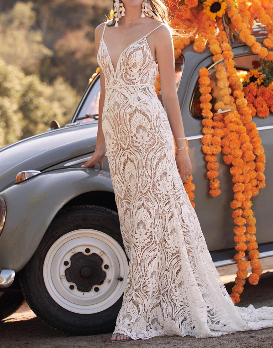 Luolandi Charming V-neck Backless Lace Boho Long Wedding Dress Open Back Elegant Bridal Gown