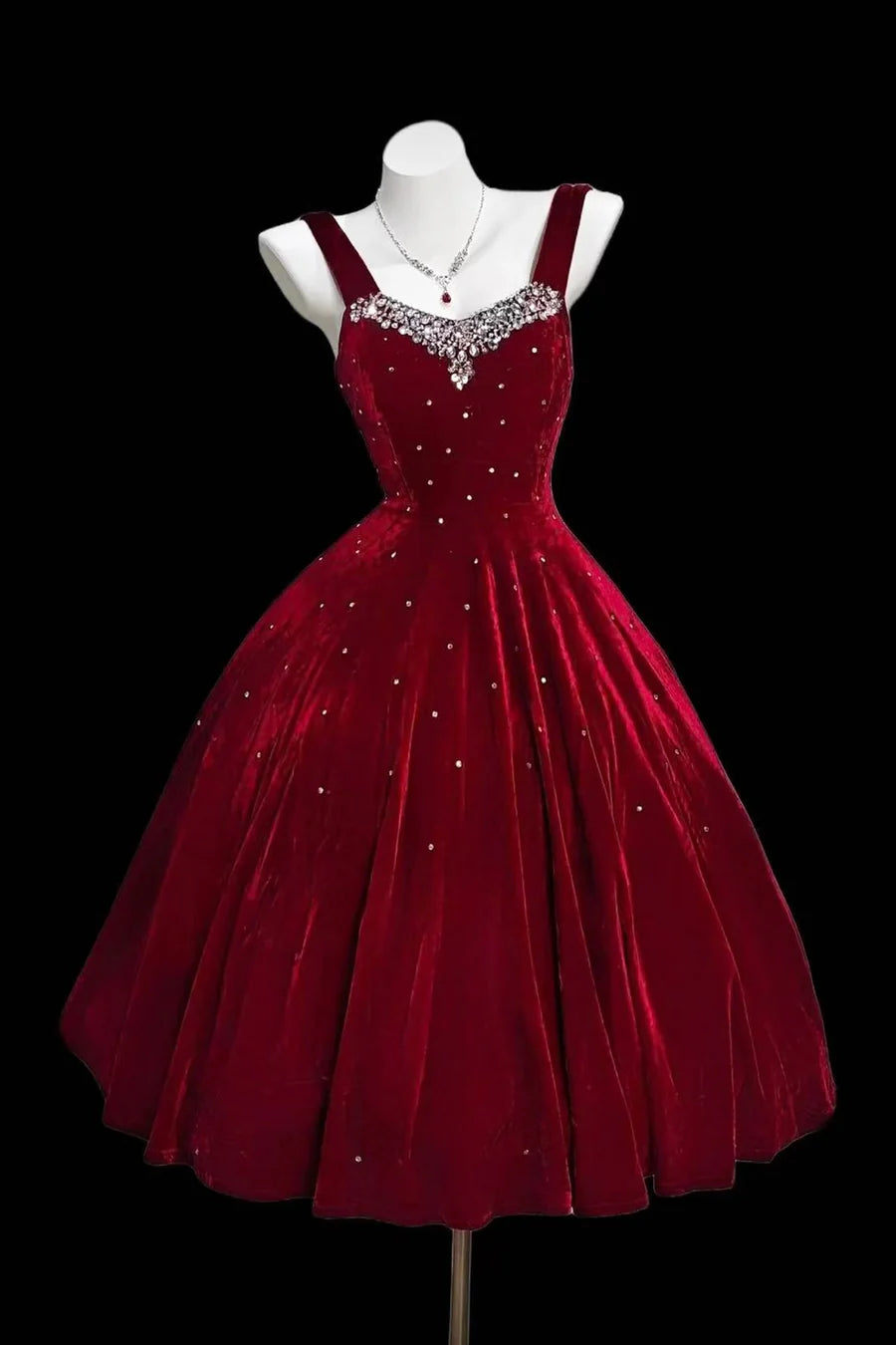 Luolandi Elegant Straps A Line Sleeveless Beaded Party Prom Dress Classy Graduation Dress
