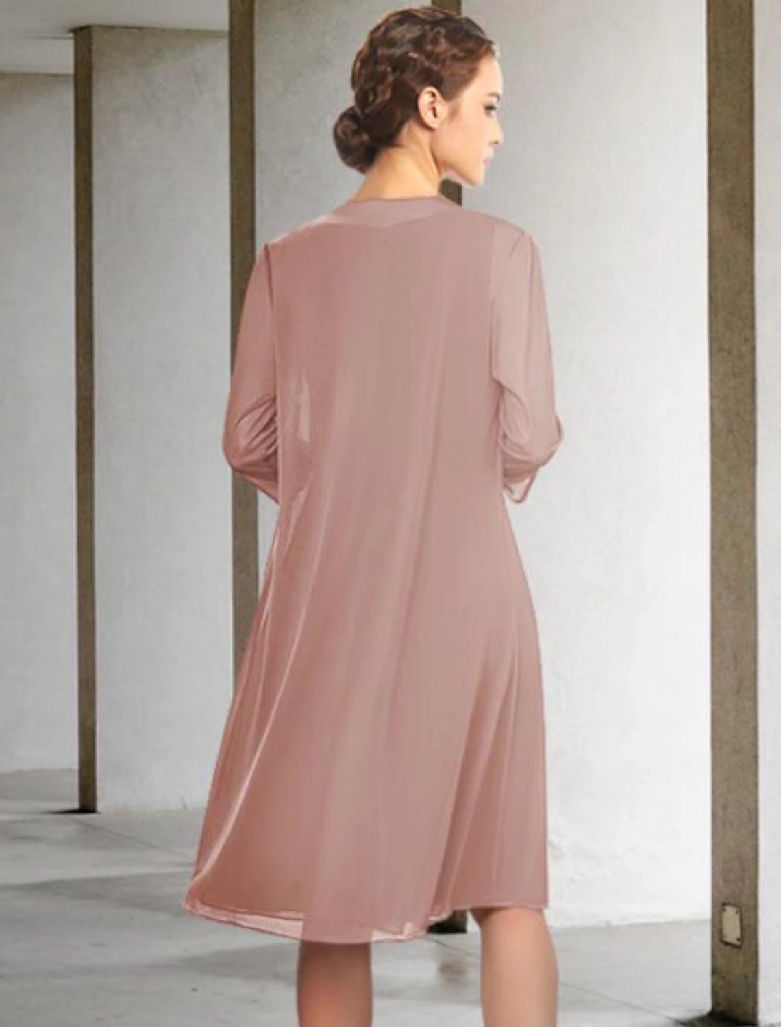 Luolandi Two Piece A-Line Mother of the Bride Dress Elegant Jewel Neck Knee Length Chiffon Sleeveless