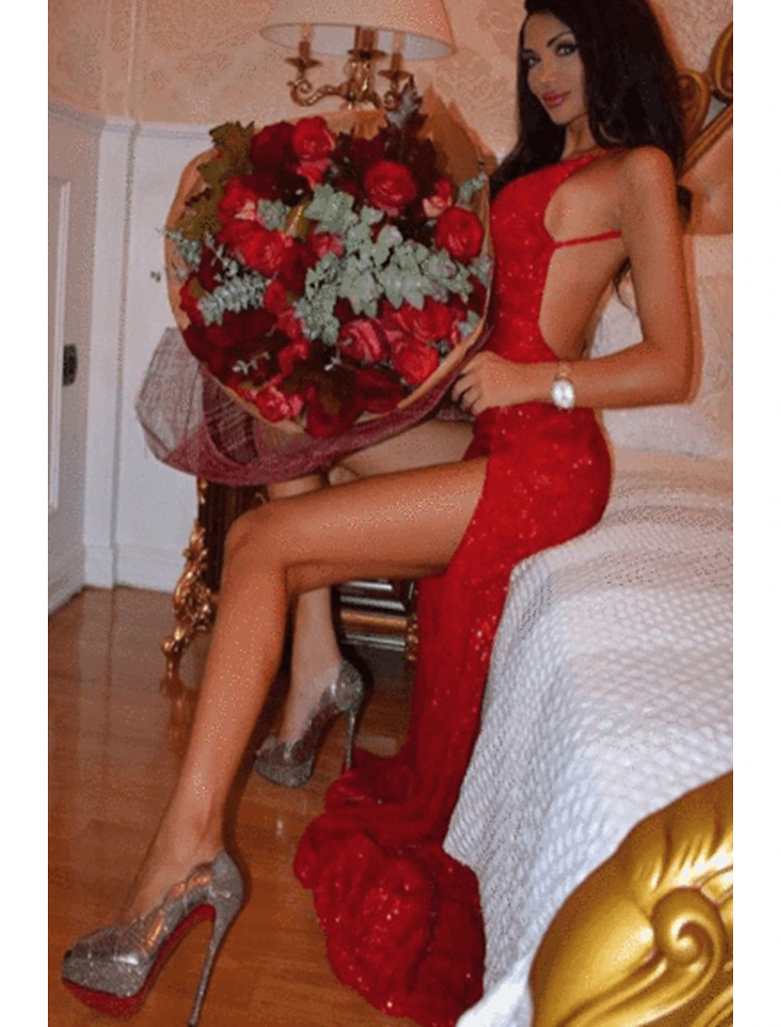 Luolandi Mermaid / Trumpet Prom Dresses Sexy Dress Formal Court Train Sleeveless Strapless Sequined Backless