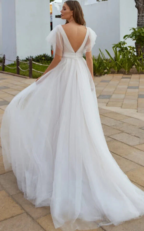 Luolandi Casual Beach A-Line Tulle Wedding Dress With V-neck And Low-V Back Sexy