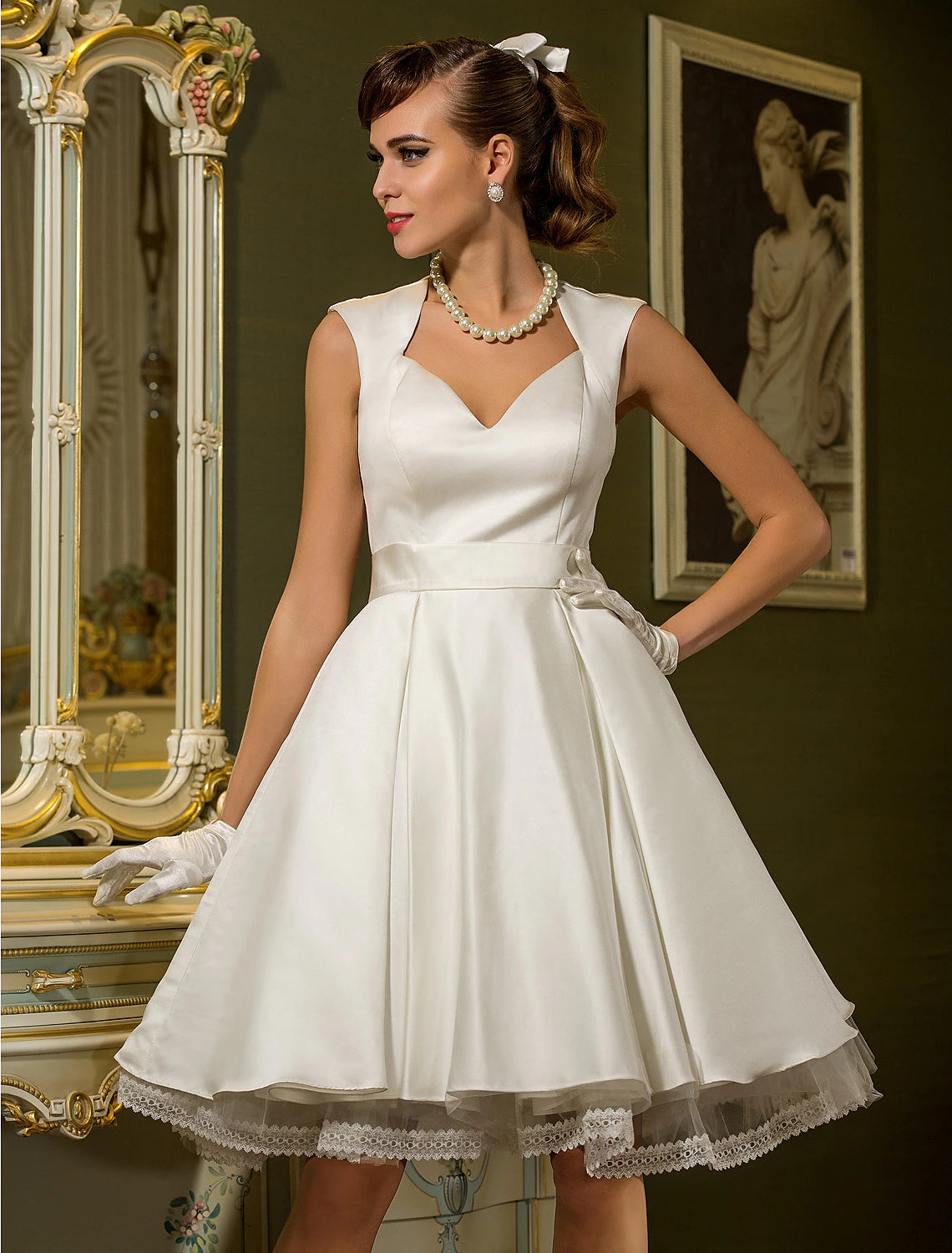 Luolandi Reception Vintage 1940s / 1950s Little Dresses Wedding Dresses A-Line Sweetheart Cap Sleeve Knee Length Satin Bridal Gowns With Lace