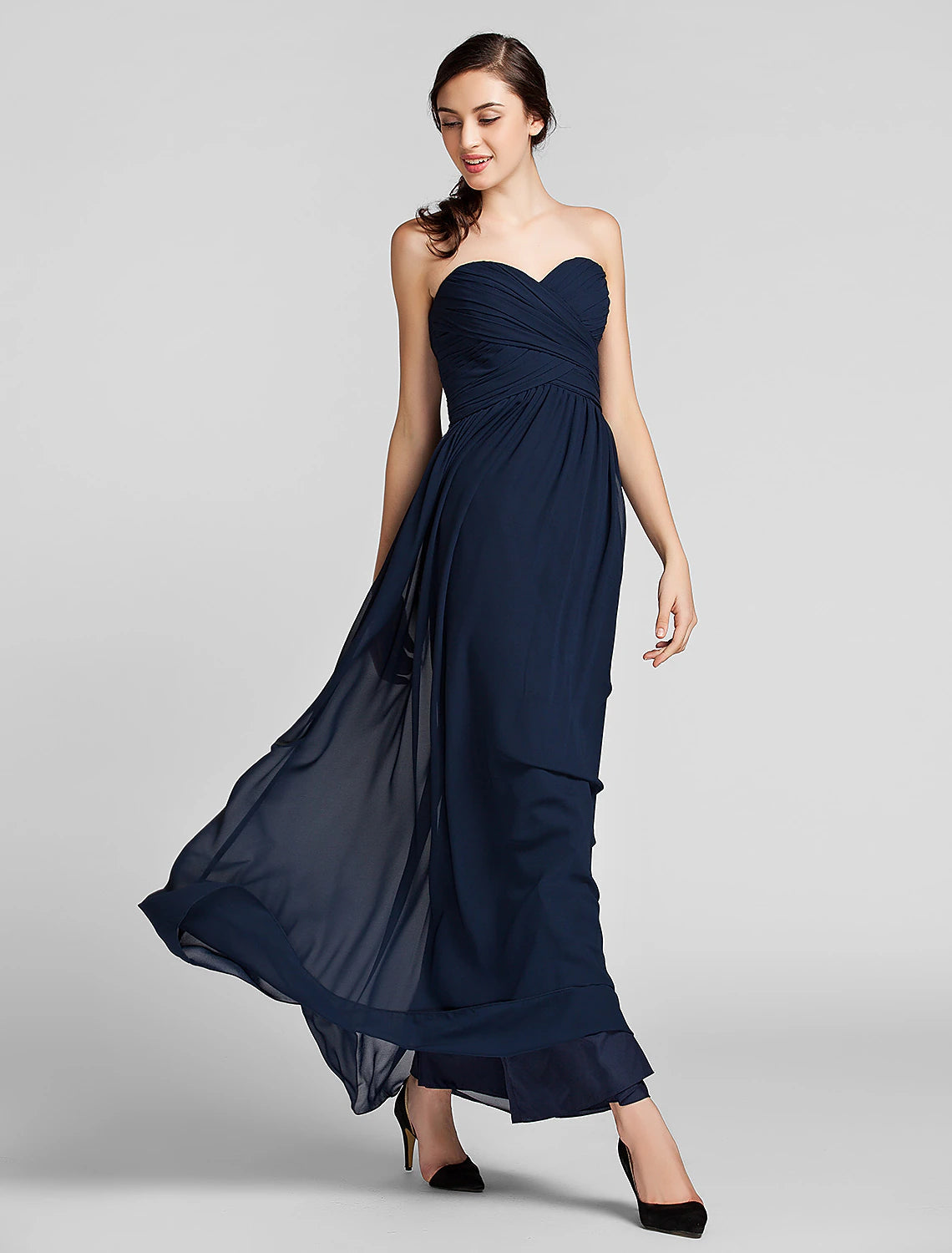 Luolandi Sheath / Column Bridesmaid Dress Sweetheart Sleeveless Open Back Floor Length Chiffon with Criss Cross Draping