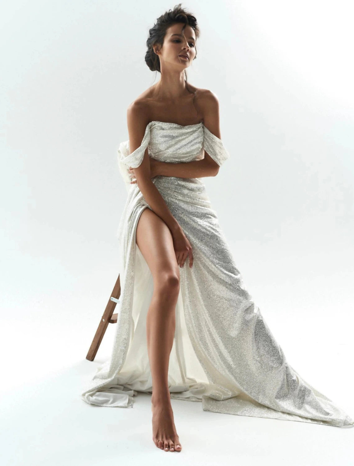 Luolandi Mermaid Evening Dresses Sparkle Wedding Dress For Reception Prom Dress Sweep / Brush Train Short Sleeve Off Shoulder Sequins