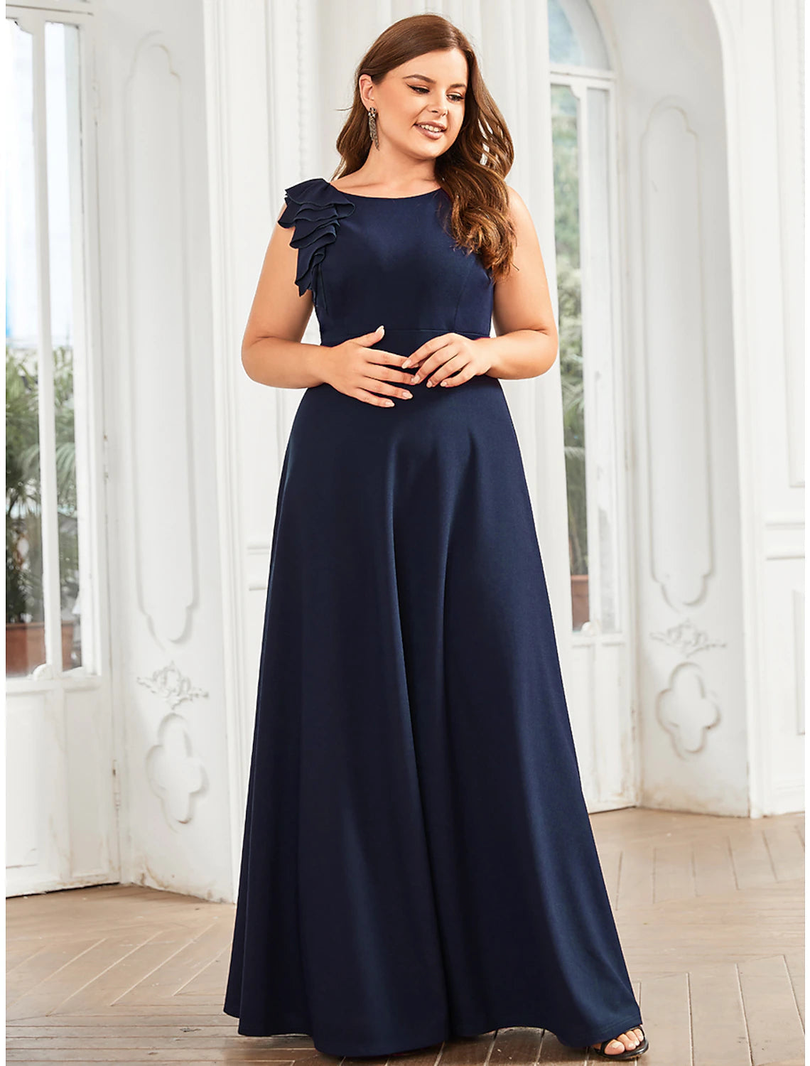 Luolandi A-Line Evening Gown Plus Size Dress Formal Wedding Guest Floor Length Sleeveless Jewel Neck Bridesmaid Dress Polyester with Draping Appliques