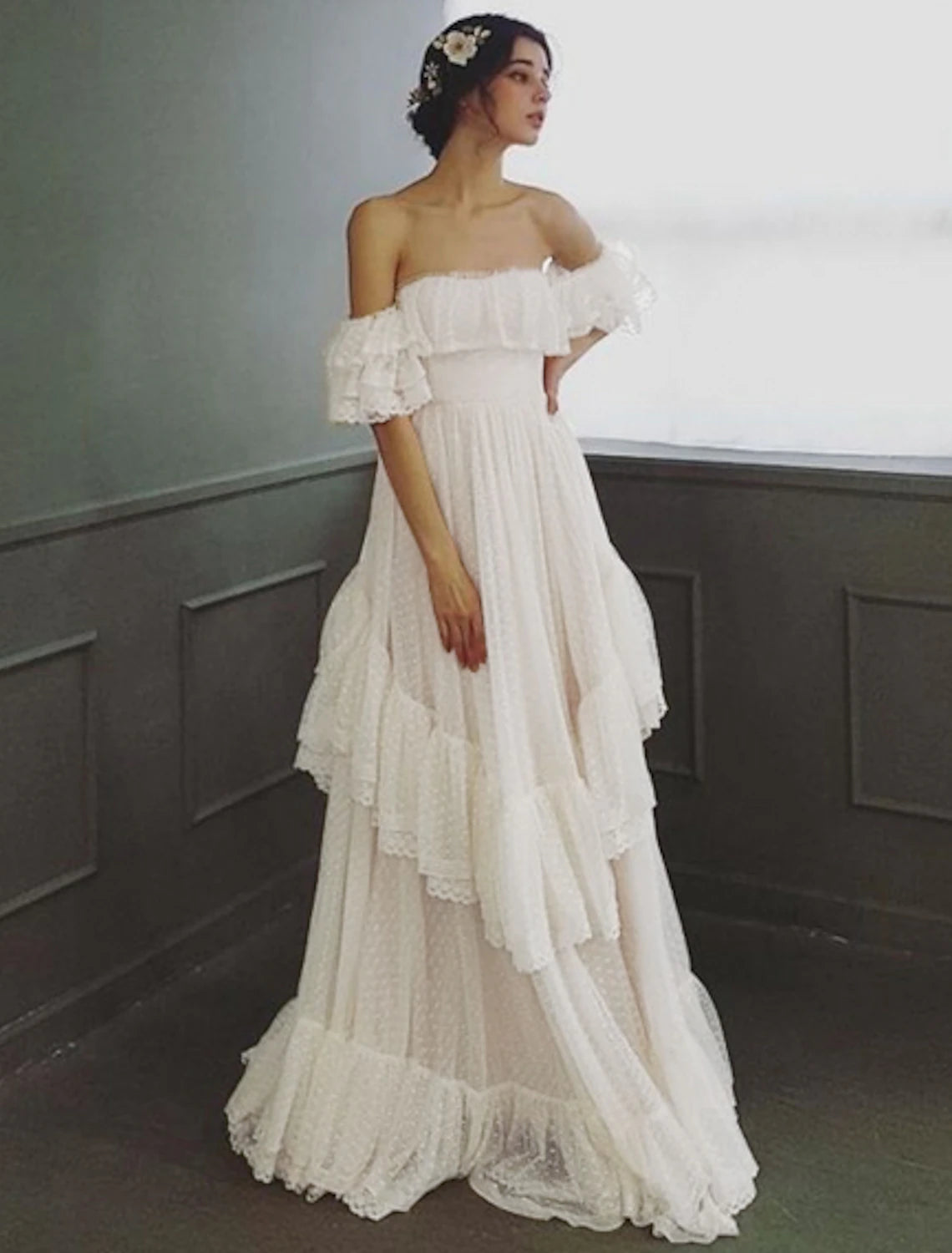 Luolandi Beach Wedding Dresses Sweep / Brush Train A-Line Cap Sleeve Off Shoulder Tulle