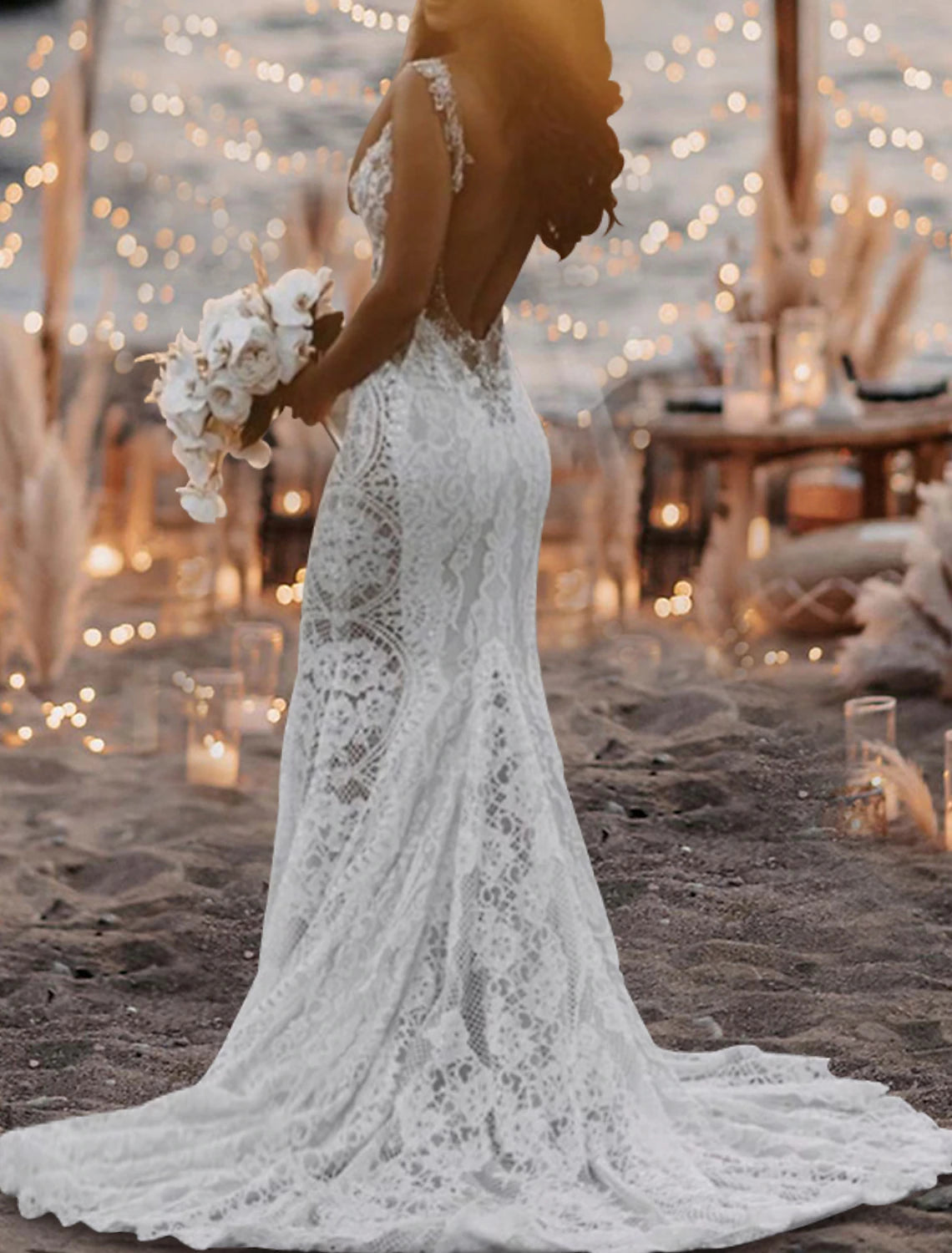 Luolandi Beach Open Back Sexy Boho Wedding Dresses Mermaid / Trumpet V Neck Sleeveless Court Train Lace Bridal Gowns