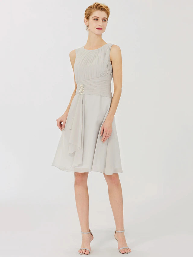 Luolandi Sheath / Column Mother of the Bride Dress Formal Classic & Timeless Elegant & Luxurious Convertible Dress Jewel Neck Knee Length Chiffon 3/4 Length Sleeve with Criss Cross