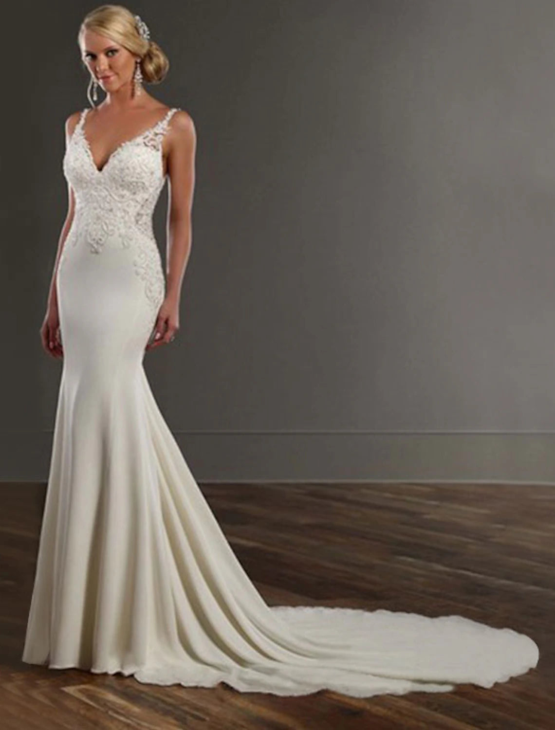 Luolandi Engagement Open Back Sexy Formal Wedding Dresses Mermaid / Trumpet V Neck Sleeveless Chapel Train Lace Bridal Gowns