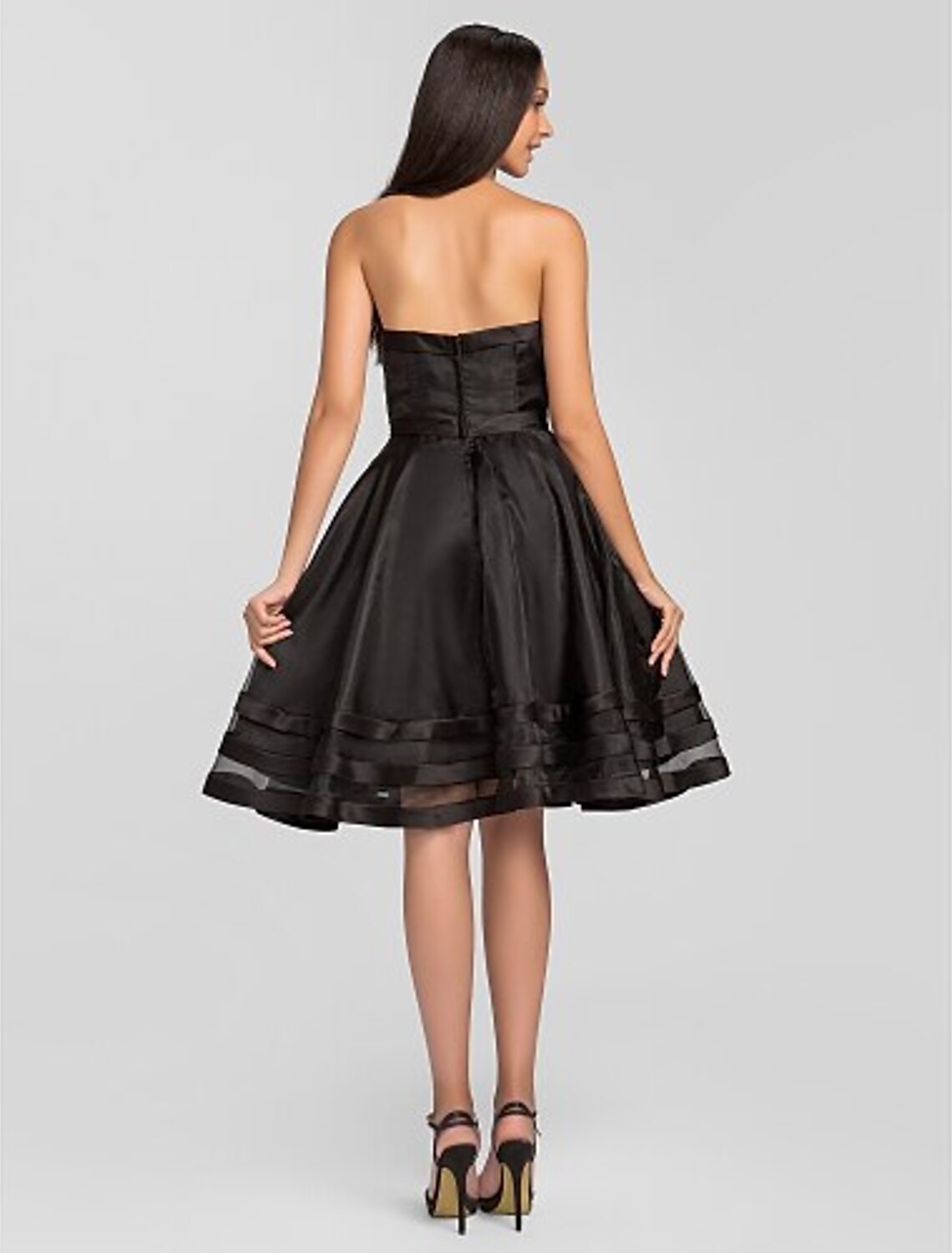 Luolandi A-Line Strapless Knee Length Organza Bridesmaid Dress with Pleats Ruffles