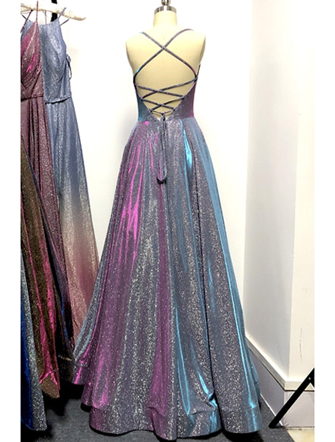 Luolandi A-Line Prom Dresses Sparkle & Shine Dress Formal Floor Length Sleeveless Strapless Pocket Satin Backless with Slit