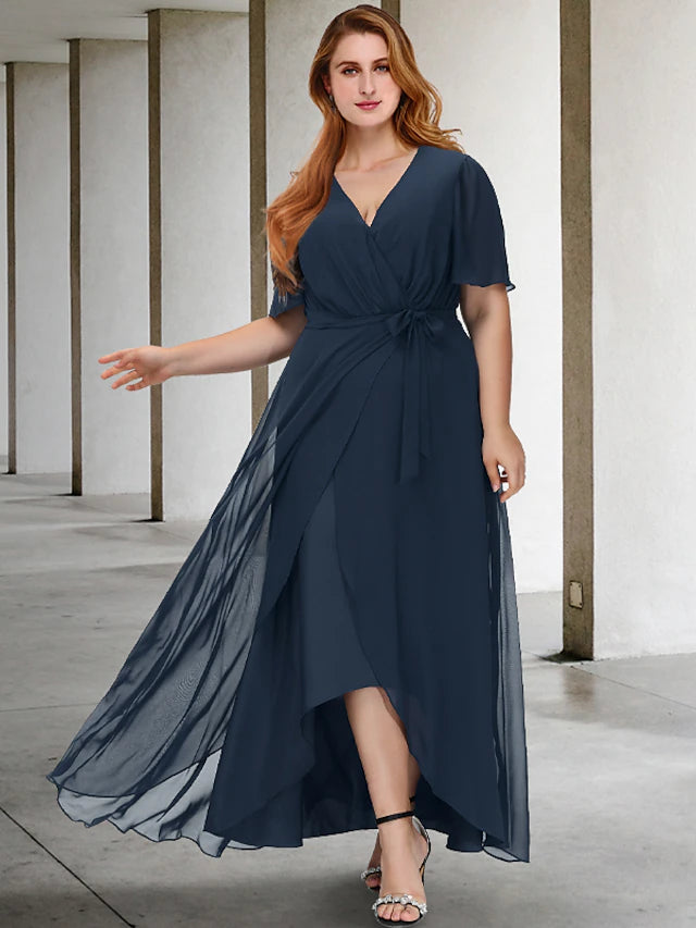 Luolandi A-Line Plus Size Curve Mother of the Bride Dresses Elegant Dress Formal Asymmetrical Short Sleeve V Neck Chiffon with Bow(s)