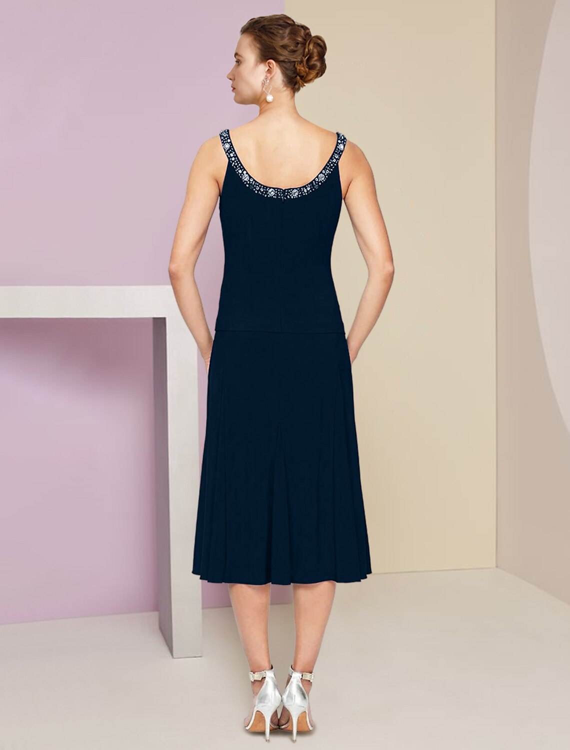 Luolandi A-Line Mother of the Bride Dress Wedding Guest Elegant Petite Jewel Neck Knee Length Fabric 3/4 Length Sleeve with Pleats